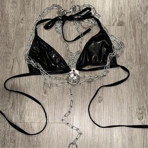 IVY Berlin vinyl top with chains